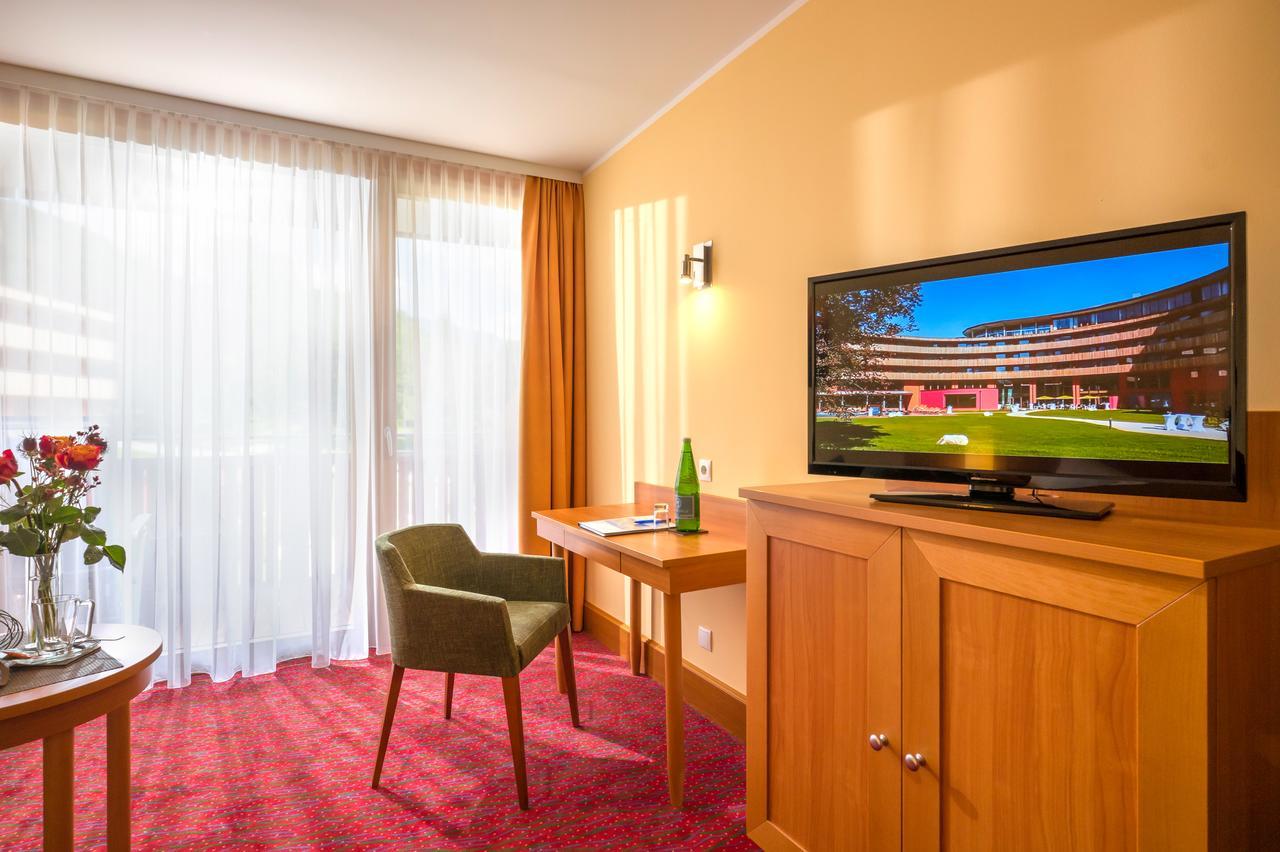 Vivea Gesundheitshotel Bad Goisern Zewnętrze zdjęcie